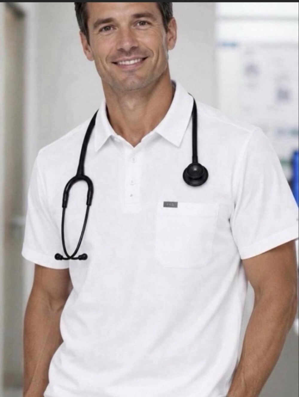 FIGS PRO Men's Technical Pique Scrub Polo White  Size Medium NWT M22WW1004